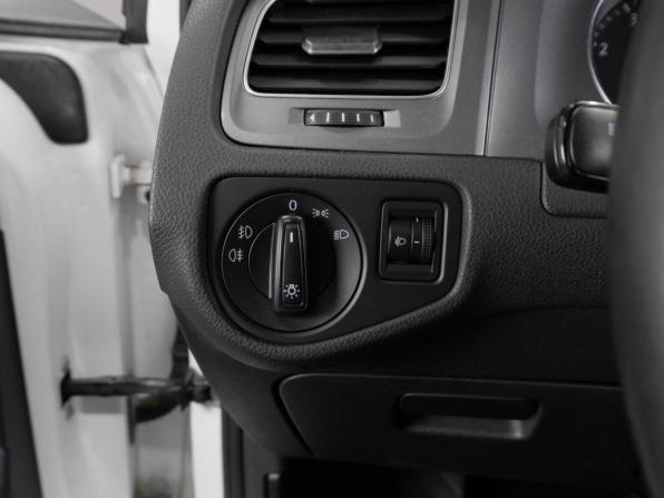 Volkswagen Golf VII с пробегом 2013 года, цена 949 000 рублей, 184714 км, хэтчбек, Автокод Объявления