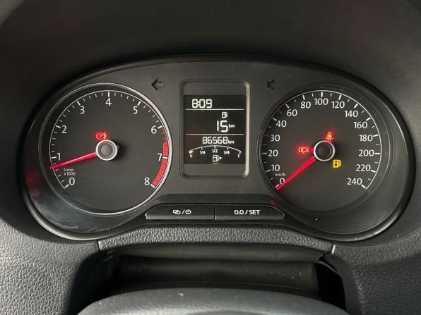 Volkswagen Polo V Рестайлинг с пробегом 2018 года, цена 1 410 000 рублей, 85900 км, седан, Автокод Объявления