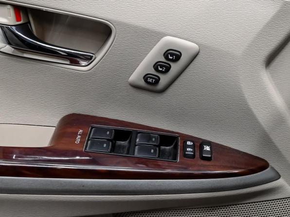 Toyota Venza I Рестайлинг с пробегом 2013 года, цена 2 085 000 рублей, 328409 км, внедорожник, Автокод Объявления