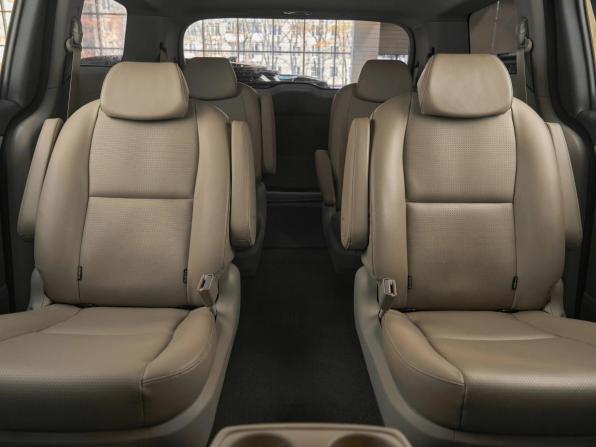 Kia Carnival III с пробегом 2018 года, цена 2 549 000 рублей, 115300 км, минивэн, Автокод Объявления