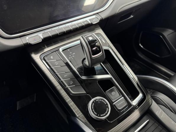 Geely Atlas Pro с пробегом 2021 года, цена 2 189 000 рублей, 16846 км, внедорожник, Автокод Объявления