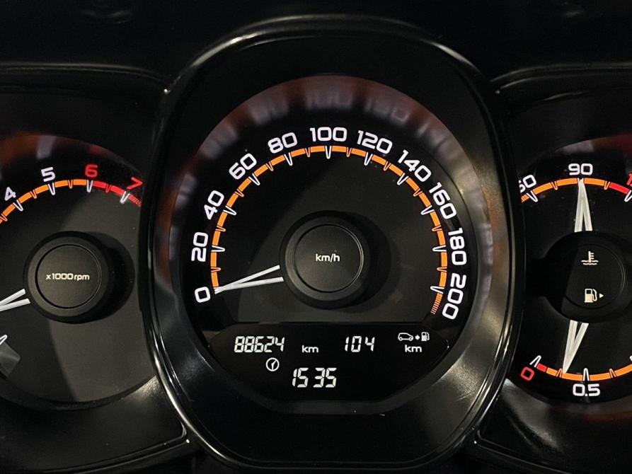 Lada (ВАЗ) Vesta I Великий Новгород  - изображение 14
