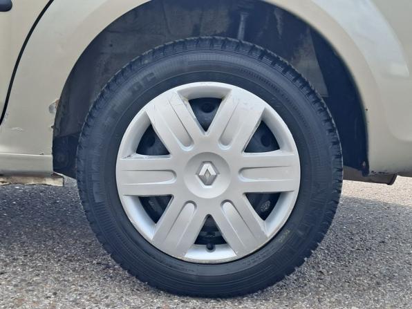 Renault Logan I Рестайлинг с пробегом 2014 года, цена 390 000 рублей, 203186 км, седан, Автокод Объявления