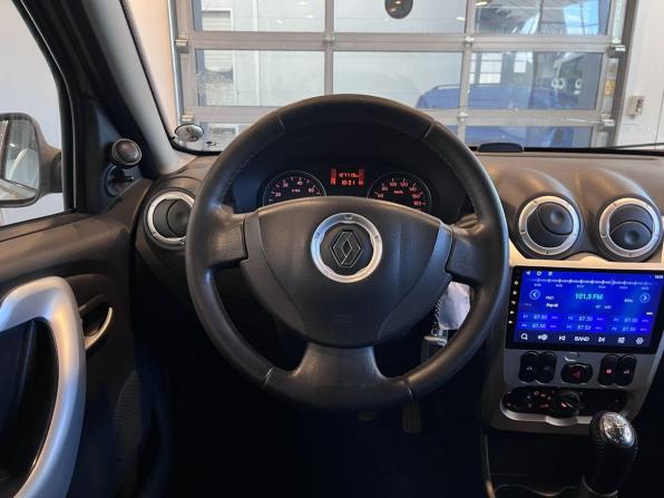 Renault Sandero I с пробегом 2011 года, цена 687 000 рублей, 127694 км, хэтчбек, Автокод Объявления