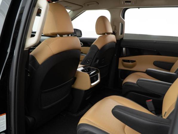 Kia Carnival IV с пробегом 2022 года, цена 4 318 444 рубля, 76907 км, минивэн, Автокод Объявления