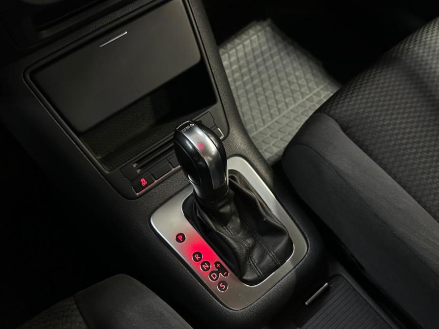 Volkswagen Golf Plus II Санкт-Петербург  - изображение 16