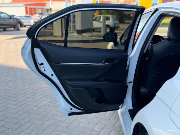 Toyota Camry VIII (XV70) Рестайлинг с пробегом 2021 года, цена 3 150 000 рублей, 97200 км, седан, Автокод Объявления