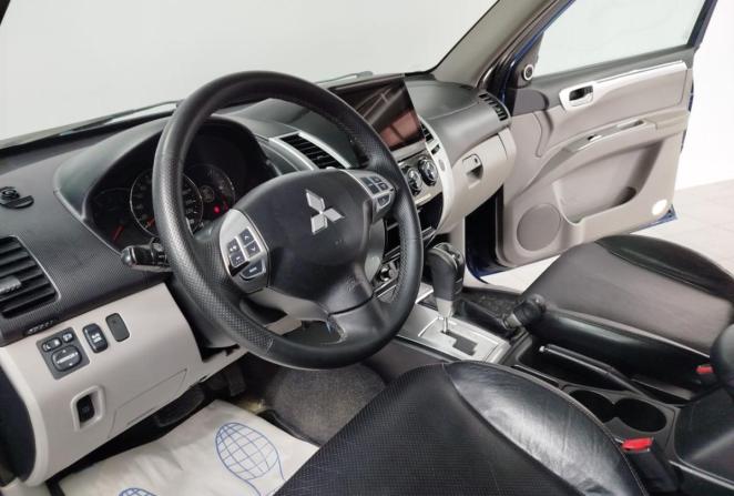 Mitsubishi Pajero Sport II с пробегом 2011 года, цена 1 590 000 рублей, 271416 км, внедорожник, Автокод Объявления