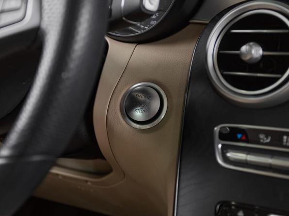 Новый Mercedes-Benz GLC I (X253) 2019 года, цена 3 650 000 рублей, внедорожник, Автокод Объявления