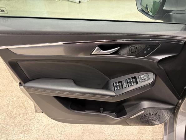 Haval Jolion I с пробегом 2023 года, цена 1 479 000 рублей, 107367 км, внедорожник, Автокод Объявления