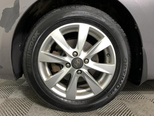 Hyundai Solaris I с пробегом 2014 года, цена 940 000 рублей, 90890 км, хэтчбек, Автокод Объявления