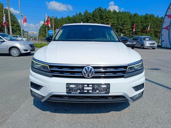 Volkswagen Tiguan II с пробегом 2019 года, цена 2 349 995 рублей, 160000 км, внедорожник, Автокод Объявления