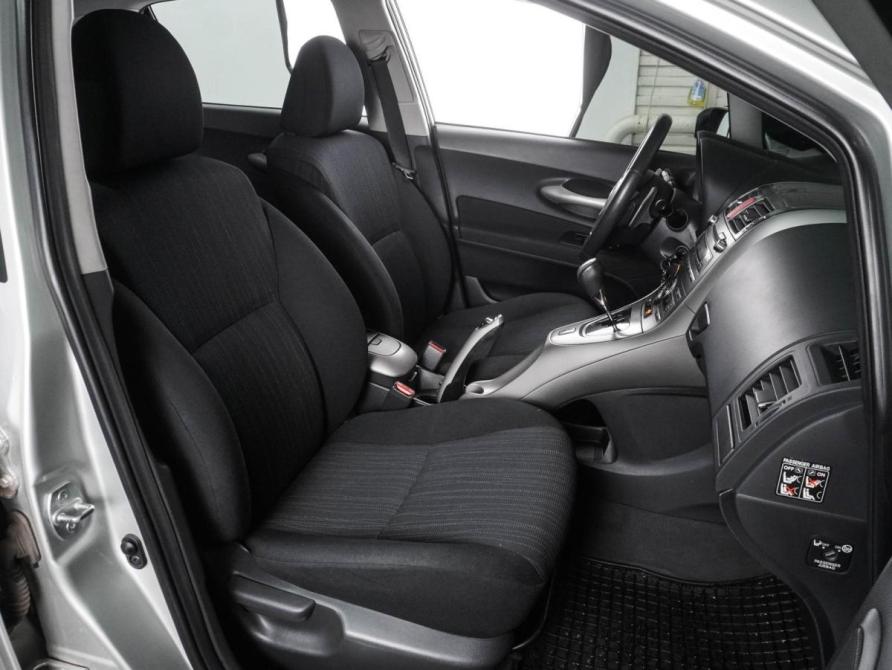 Toyota Auris I Воронеж  - изображение 8