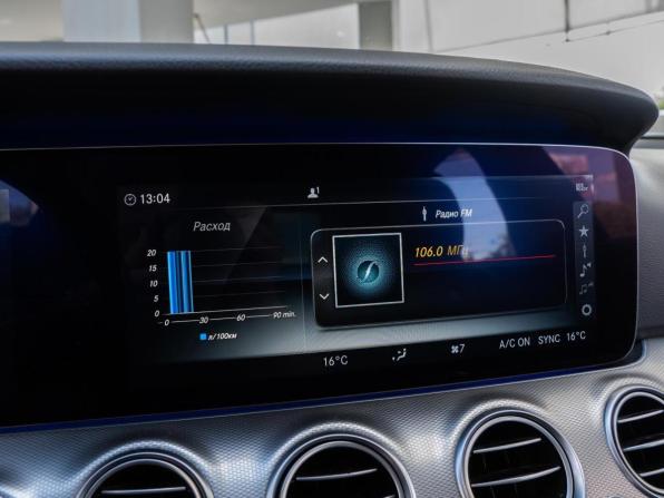 Mercedes-Benz E-Класс V (W213 S213 C238) с пробегом 2018 года, цена 2 820 000 рублей, 163761 км, седан, Автокод Объявления