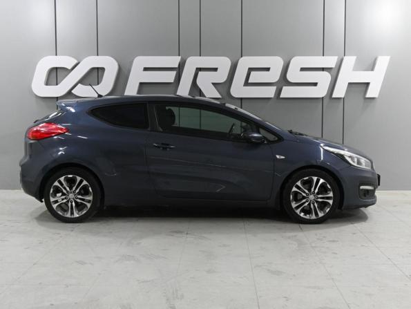 Kia Ceed II Рестайлинг с пробегом 2016 года, цена 1 319 000 рублей, 181421 км, хэтчбек, Автокод Объявления