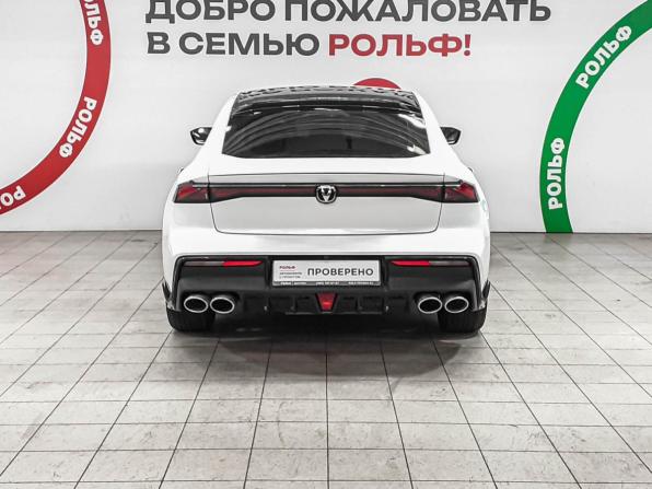 Changan UNI-V I с пробегом 2023 года, цена 2 525 000 рублей, 30300 км, лифтбек, Автокод Объявления