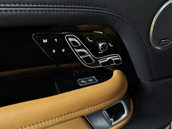 Land Rover Range Rover IV Рестайлинг с пробегом 2019 года, цена 9 900 000 рублей, 83099 км, внедорожник, Автокод Объявления