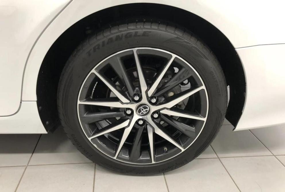 Toyota Camry VII (XV50) Рестайлинг 2 Астрахань  - изображение 10