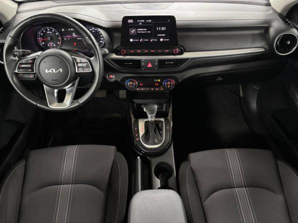 Kia Cerato IV Рестайлинг с пробегом 2022 года, цена 2 249 000 рублей, 93000 км, седан, Автокод Объявления