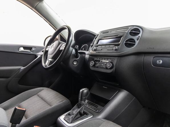 Volkswagen Tiguan I Рестайлинг с пробегом 2014 года, цена 1 398 000 рублей, 104991 км, внедорожник, Автокод Объявления