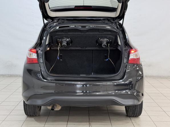 Nissan Tiida II с пробегом 2015 года, цена 878 000 рублей, 161000 км, хэтчбек, Автокод Объявления