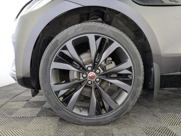 Jaguar F-Pace I Рестайлинг с пробегом 2022 года, цена 5 500 000 рублей, 43762 км, внедорожник, Автокод Объявления