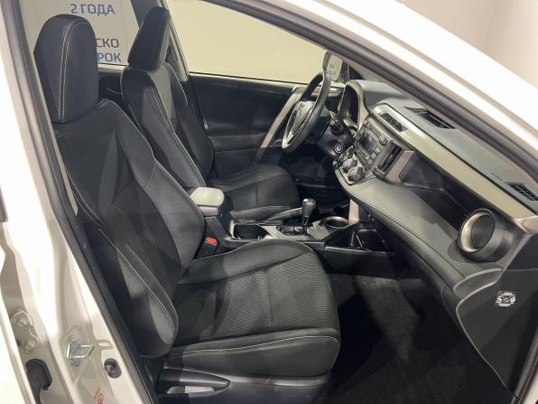 Toyota RAV4 IV (XA40) с пробегом 2014 года, цена 1 949 000 рублей, 129697 км, внедорожник, Автокод Объявления