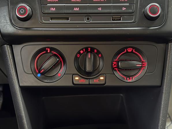 Volkswagen Polo V с пробегом 2013 года, цена 845 000 рублей, 124669 км, седан, Автокод Объявления