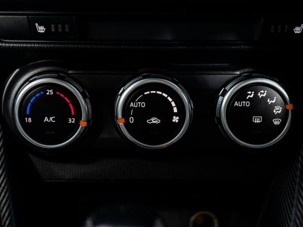 Mazda CX-3 I с пробегом 2015 года, цена 1 350 000 рублей, 143529 км, внедорожник, Автокод Объявления