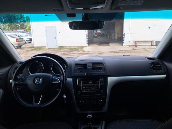 Skoda Yeti I Рестайлинг с пробегом 2016 года, цена 1 310 000 рублей, 169527 км, внедорожник, Автокод Объявления