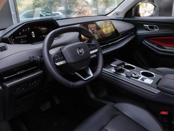 Changan UNI-S (CS55 Plus) с пробегом 2024 года, цена 2 390 000 рублей, 752 км, внедорожник, Автокод Объявления