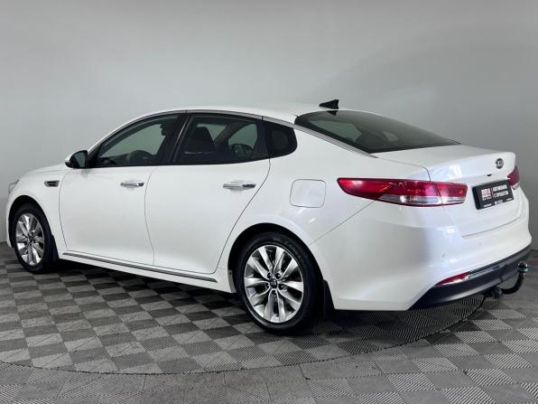 Kia Optima IV с пробегом 2018 года, цена 1 390 000 рублей, 301362 км, седан, Автокод Объявления