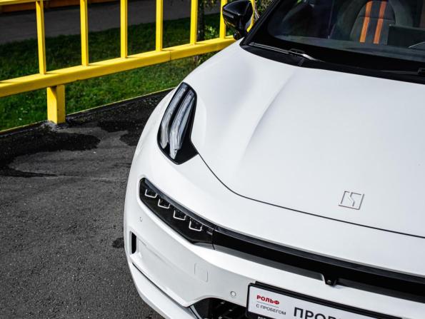 Zeekr 001 I с пробегом 2023 года, цена 5 999 000 рублей, 39361 км, лифтбек, Автокод Объявления