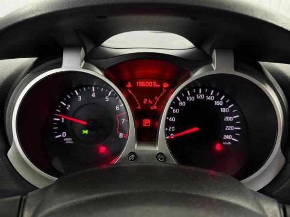 Nissan Juke I с пробегом 2013 года, цена 997 000 рублей, 190000 км, внедорожник, Автокод Объявления