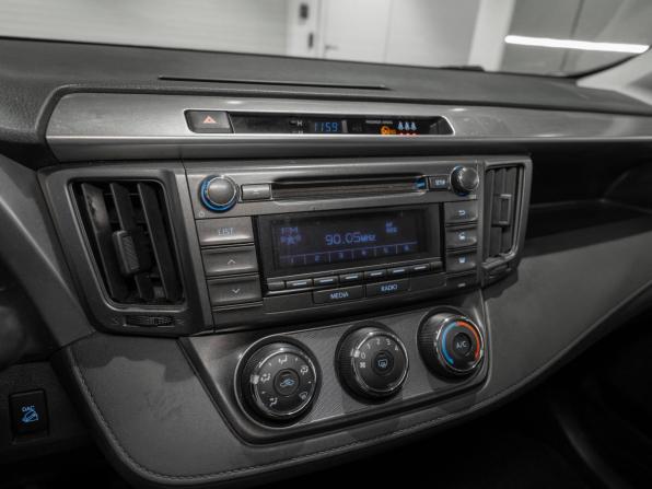 Toyota RAV4 IV (XA40) с пробегом 2013 года, цена 1 660 000 рублей, 194808 км, внедорожник, Автокод Объявления