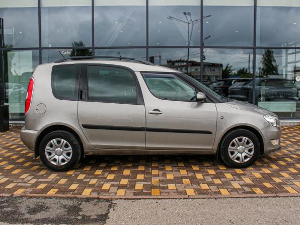 Skoda Roomster I Рестайлинг с пробегом 2013 года, цена 850 000 рублей, 58752 км, компактвэн, Автокод Объявления