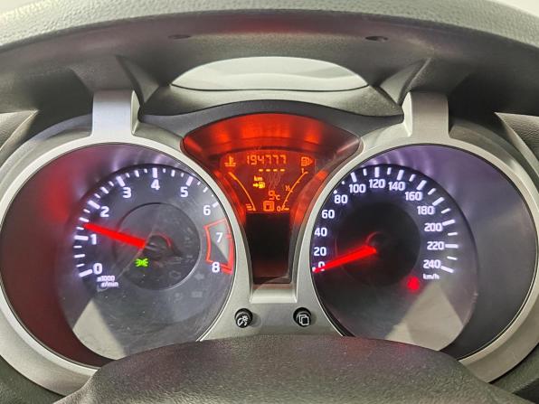 Nissan Juke I с пробегом 2012 года, цена 975 000 рублей, 194773 км, внедорожник, Автокод Объявления