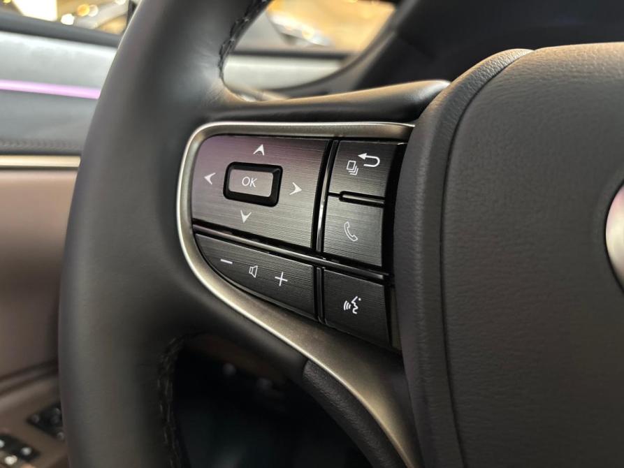 Lexus ES VII Рестайлинг 2 Москва  - изображение 18