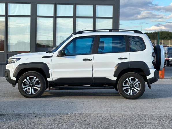 Lada (ВАЗ) Niva I Рестайлинг (Travel) с пробегом 2026 года, цена 1 590 000 рублей, 3272 км, внедорожник, Автокод Объявления