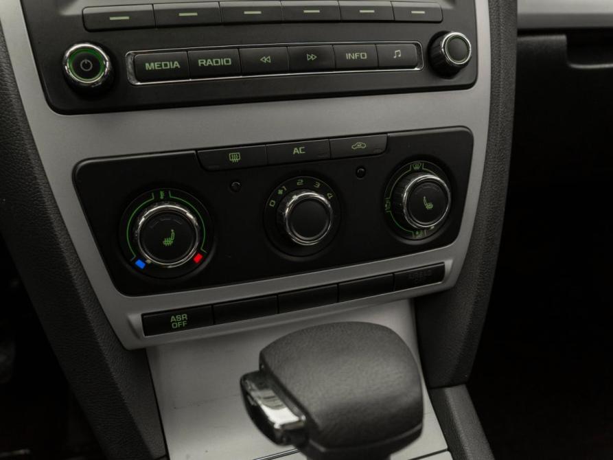 Skoda Octavia II (A5) Рестайлинг Москва  - изображение 14