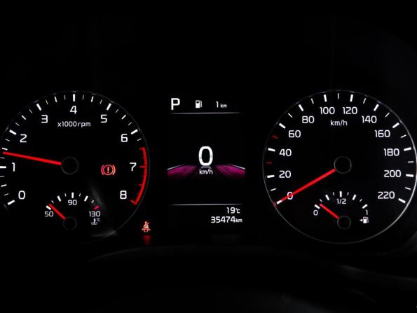 Kia Rio IV Рестайлинг с пробегом 2021 года, цена 2 149 000 рублей, 35500 км, хэтчбек, Автокод Объявления