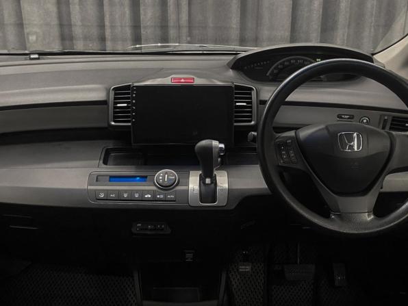 Honda Freed I Рестайлинг с пробегом 2014 года, цена 1 190 000 рублей, 151000 км, компактвэн, Автокод Объявления