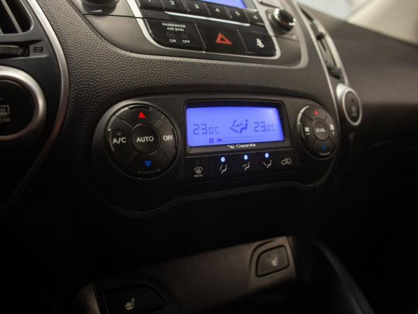 Hyundai ix35 I с пробегом 2011 года, цена 1 440 000 рублей, 61948 км, внедорожник, Автокод Объявления