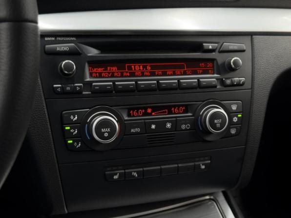 BMW 1 серии I (E81/E82/E87/E88) Рестайлинг с пробегом 2008 года, цена 990 000 рублей, 121059 км, хэтчбек, Автокод Объявления
