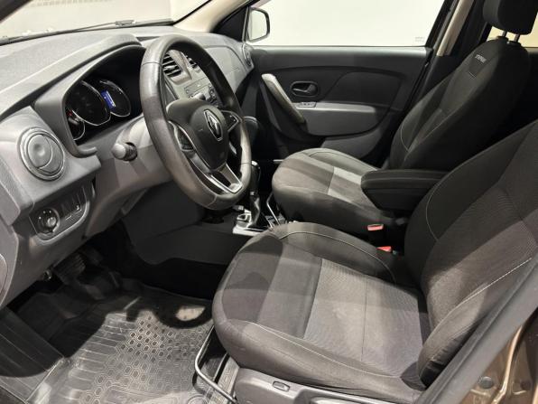 Renault Sandero II Рестайлинг с пробегом 2019 года, цена 1 278 151 рубль, 52541 км, хэтчбек, Автокод Объявления