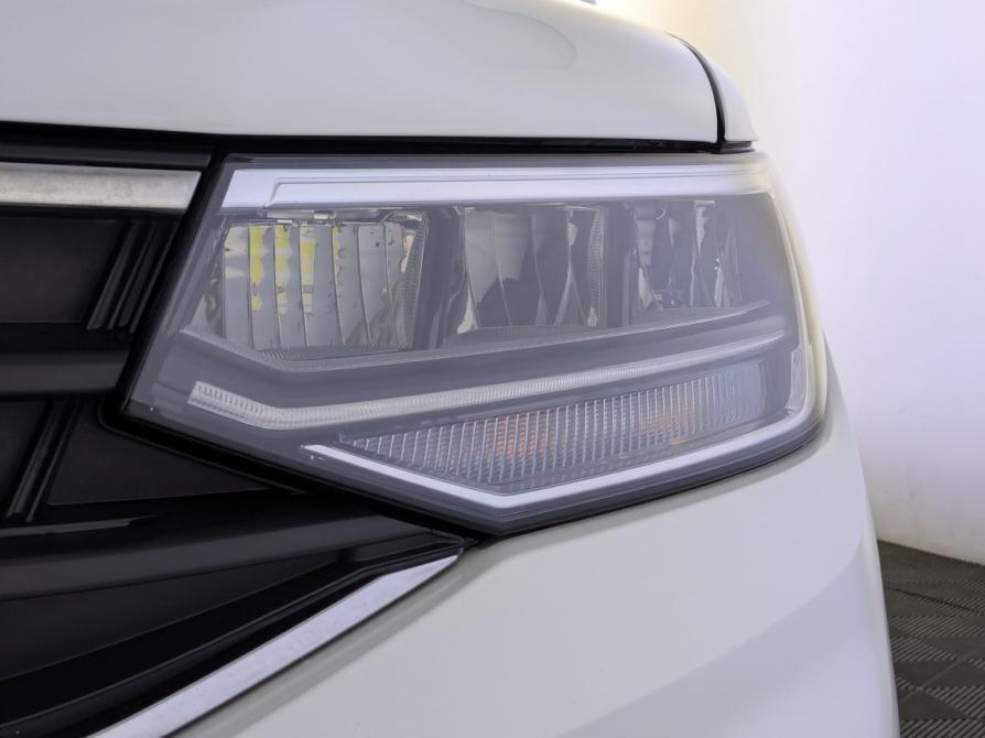 Volkswagen Tiguan II Рестайлинг Москва  - изображение 17