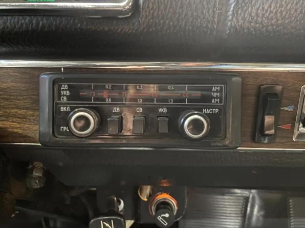 Lada (ВАЗ) 2101 с пробегом 1986 года, цена 555 555 рублей, 42920 км, седан, Автокод Объявления