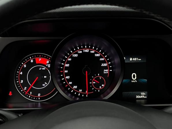 Hyundai Elantra VII (CN7) с пробегом 2022 года, цена 2 237 400 рублей, 30649 км, седан, Автокод Объявления