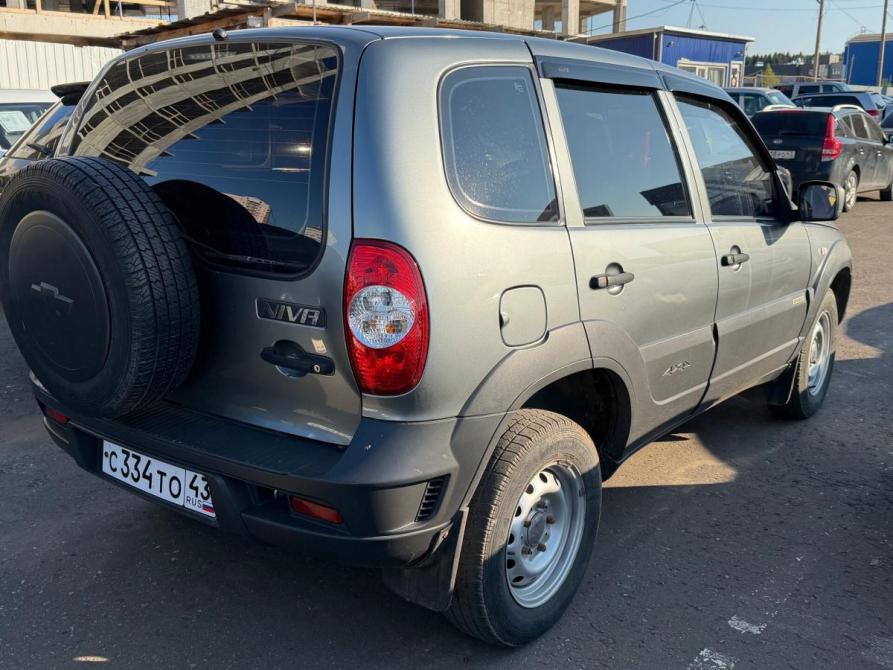 Chevrolet Niva I Рестайлинг Киров  - изображение 2