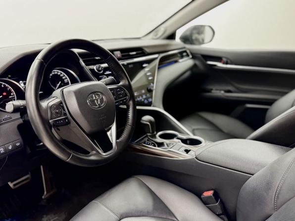Toyota Camry VIII (XV70) с пробегом 2019 года, цена 2 998 000 рублей, 85203 км, седан, Автокод Объявления
